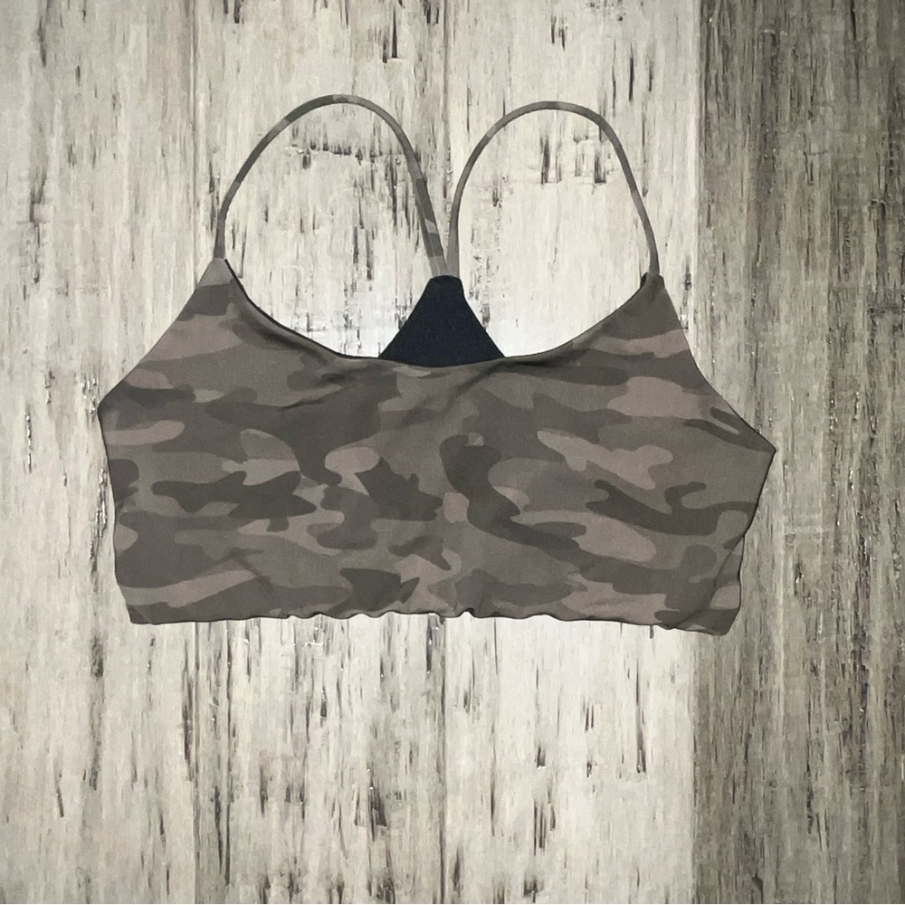 Onzie Vinyasa Camo Racerback Sports Bra Size Large